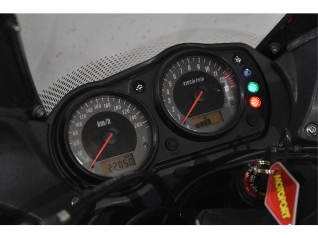 kawasaki - z-750-s