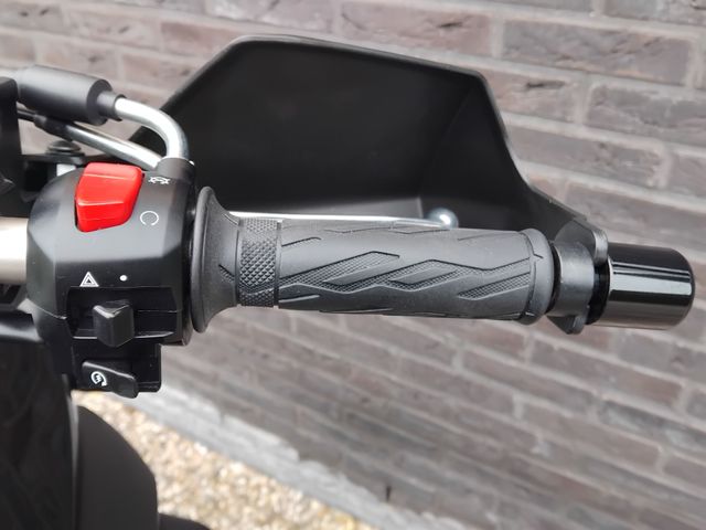 suzuki - v-strom-650-xta-adventure