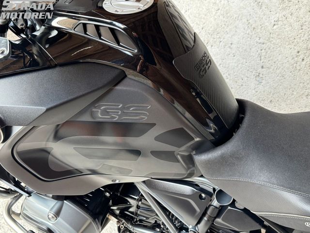 bmw - r-1200-gs-adventure-triple-black