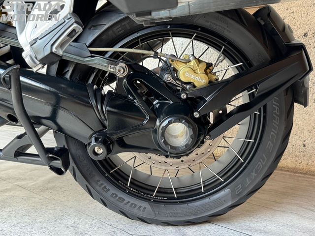 bmw - r-1200-gs-adventure-triple-black
