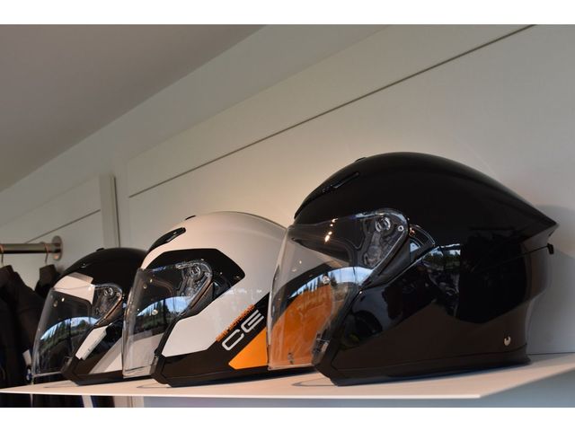 bmw - ce-04