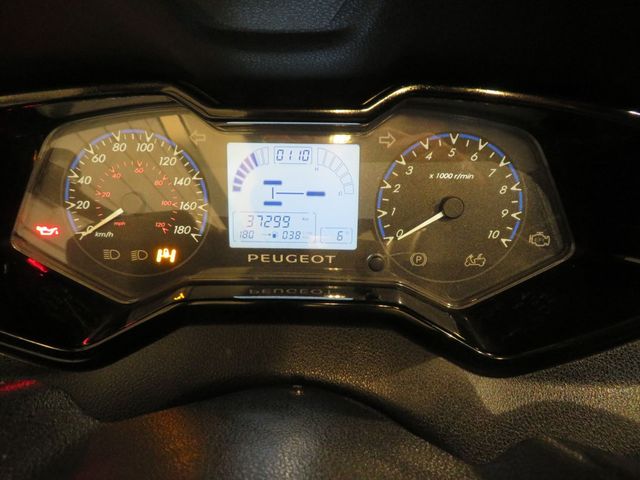 peugeot - metropolis-400