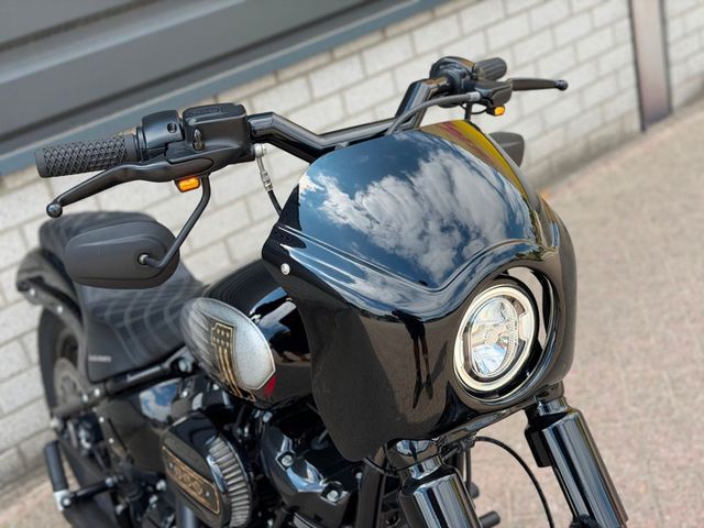harley-davidson - softail-street-bob