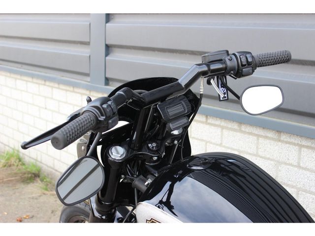 harley-davidson - softail-street-bob