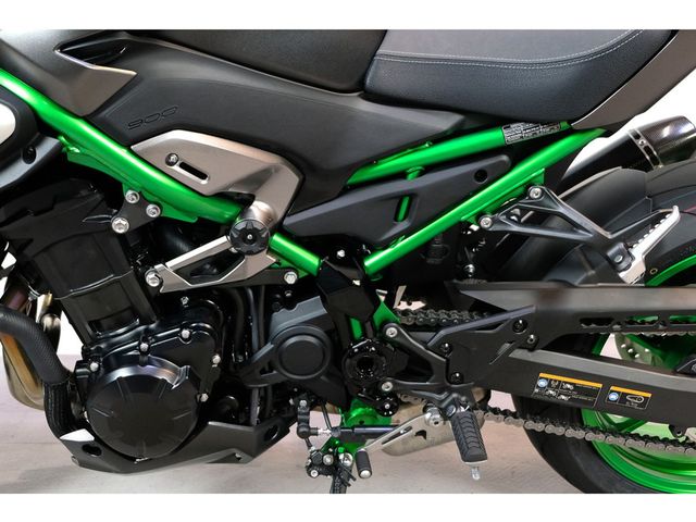 kawasaki - z900-se-performance