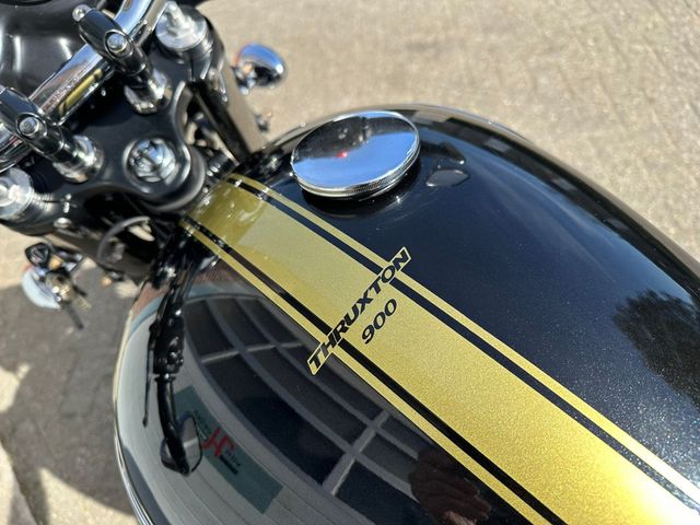 triumph - thruxton-900