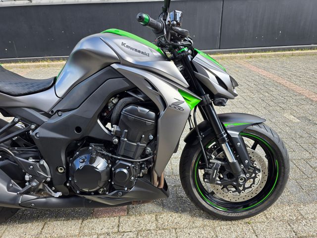 kawasaki - z1000-abs