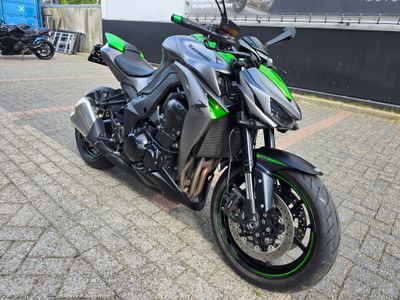 KAWASAKI Z1000 – foto 4