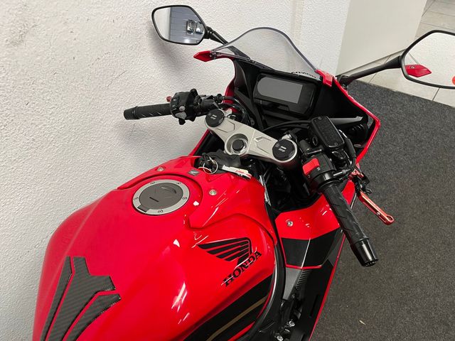 honda - cbr-650-r