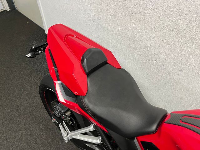 honda - cbr-650-r