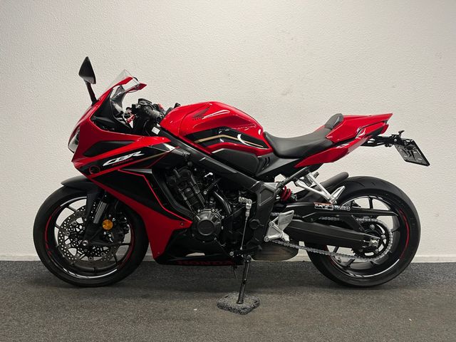 honda - cbr-650-r