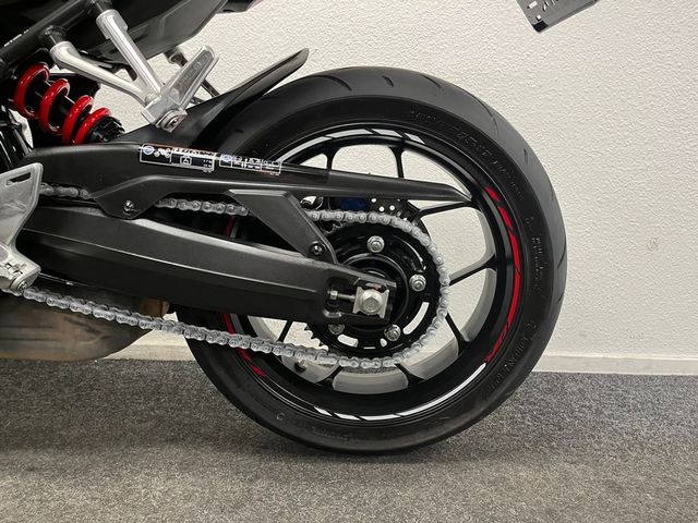 honda - cbr-650-r