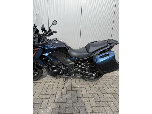 kawasaki - versys-1100-s-tourer
