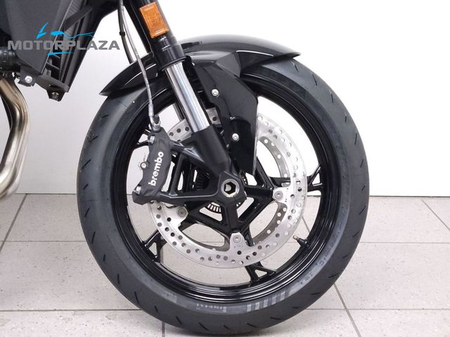 bmw - f-900-r