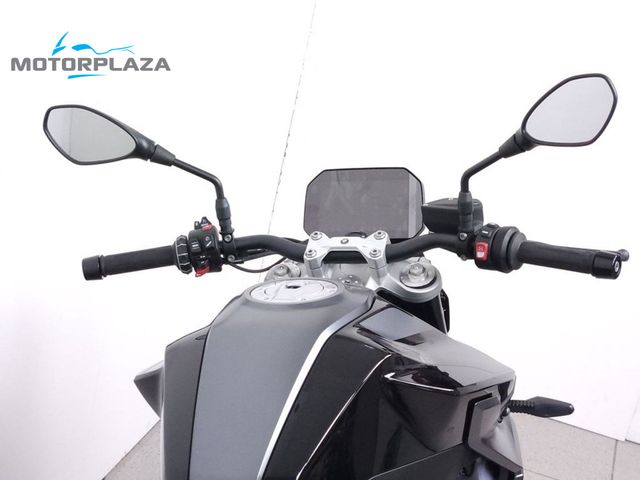 bmw - f-900-r