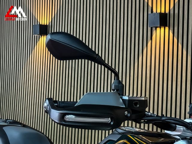 bmw - r-1300-gs