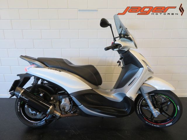 piaggio - beverly-350-police