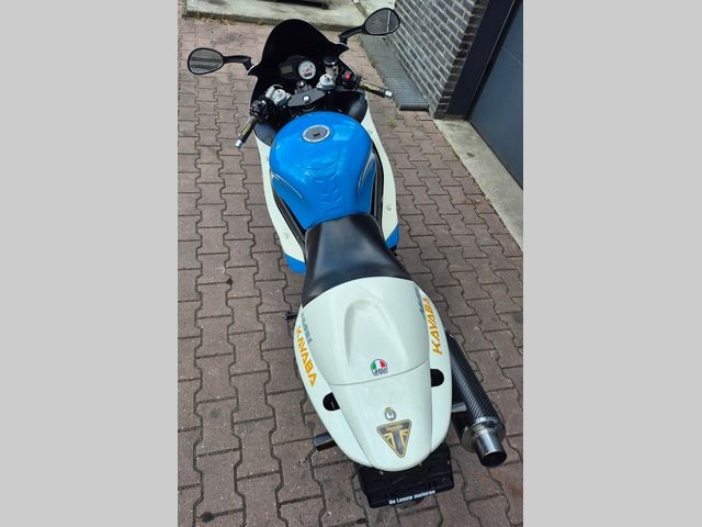 triumph - tt-600