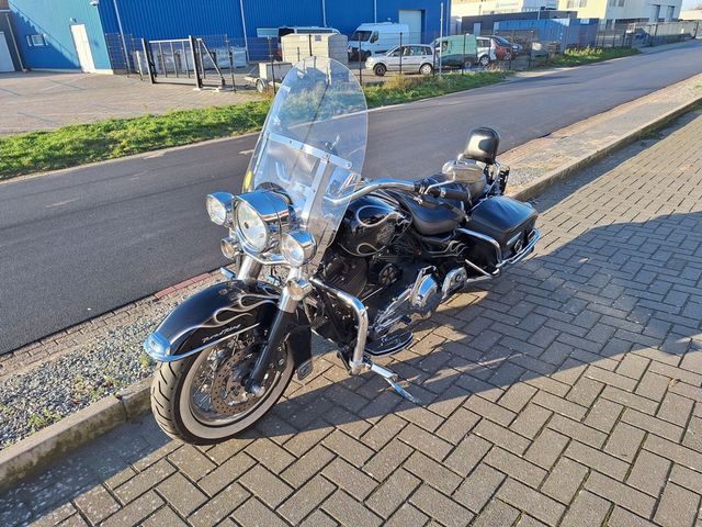 harley-davidson - road-king-classic-flhrc