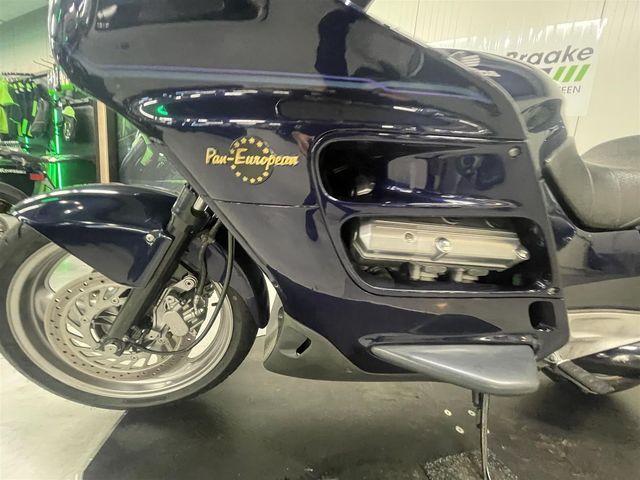 honda - st-1100-pan-european