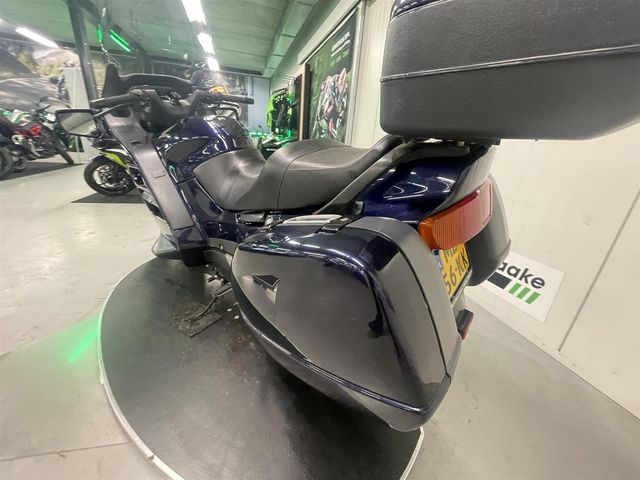 honda - st-1100-pan-european