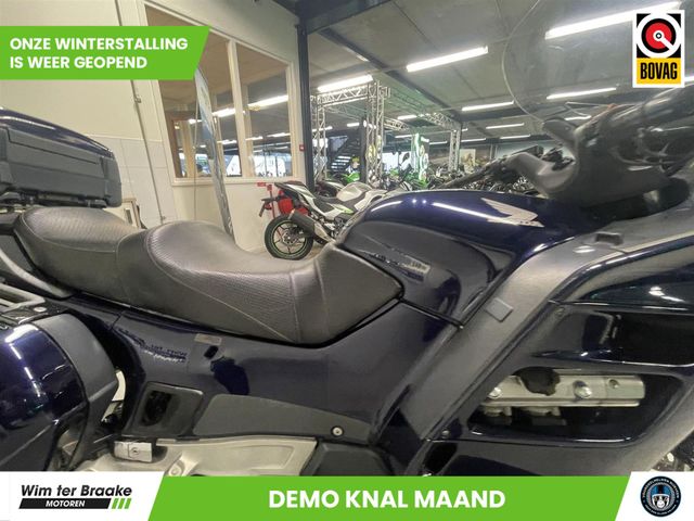 honda - st-1100-pan-european