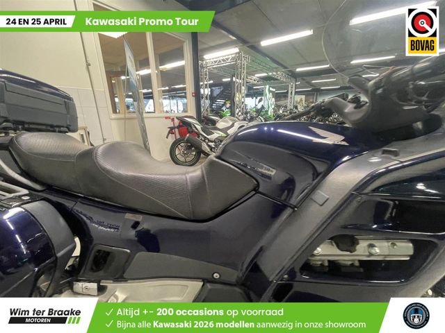 honda - st-1100-pan-european