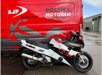 Honda CBR 1000 F 1996 occasion