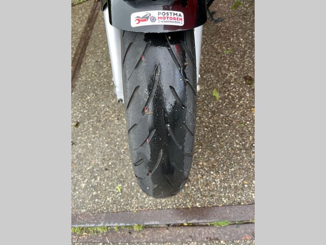 honda - cbr-1000-f