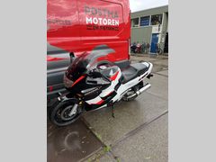 Honda CBR 1000 F 1996 occasion – foto 5 van 10