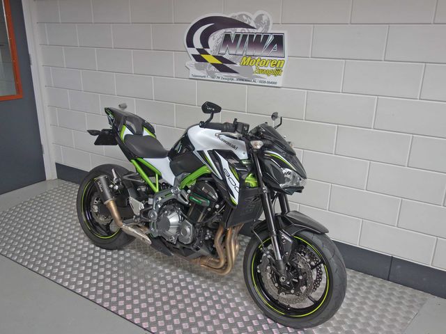 kawasaki - z900