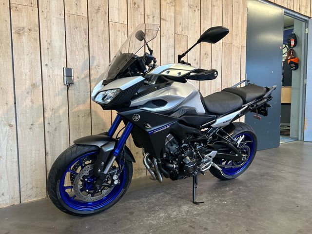 yamaha - tracer-900-abs