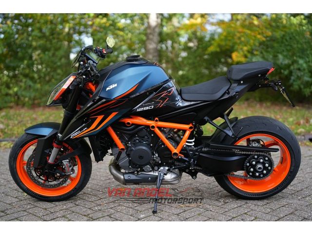 ktm - 1290-super-duke-r