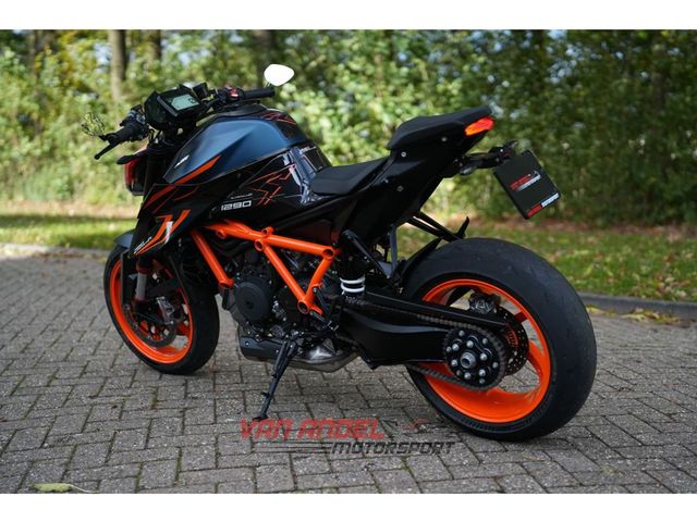 ktm - 1290-super-duke-r