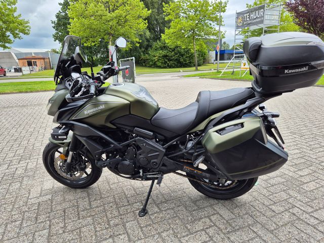 kawasaki - versys-650-grand-tourer