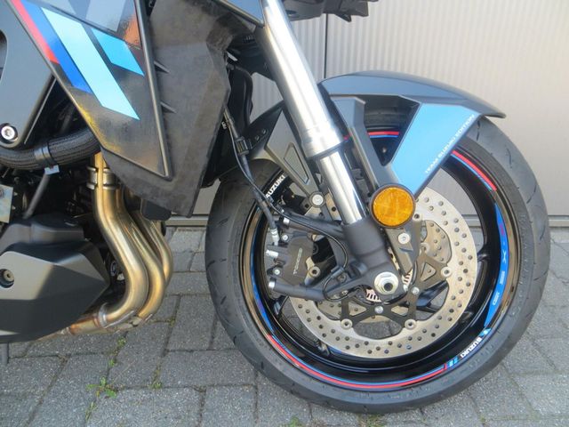suzuki - gsx-s-950