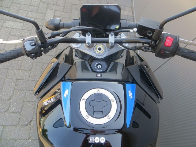 suzuki - gsx-s-950