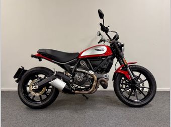 Ducati Scrambler Icon 2017 occasion