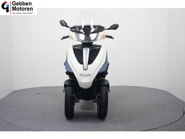 piaggio - mp3-300-yourban