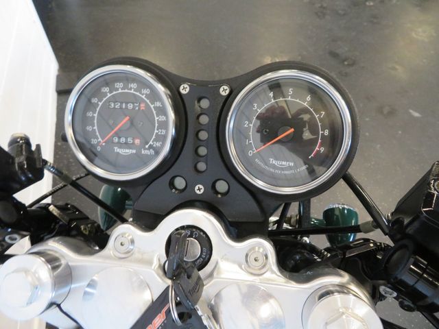 triumph - thunderbird-sport