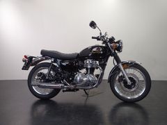 KAWASAKI W800