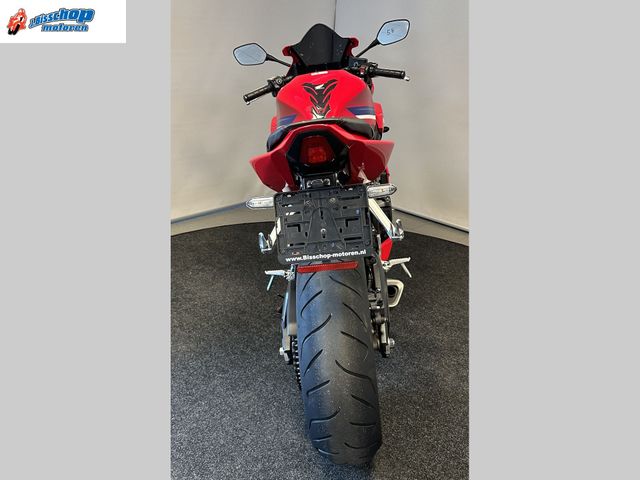 honda - cbr-650-r