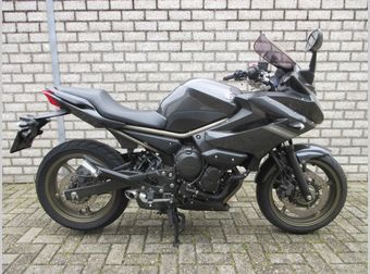 Yamaha XJ 6 S / Diversion 2009 occasion