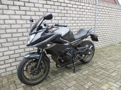 YAMAHA XJ 6 S / DIVERSION – foto 3
