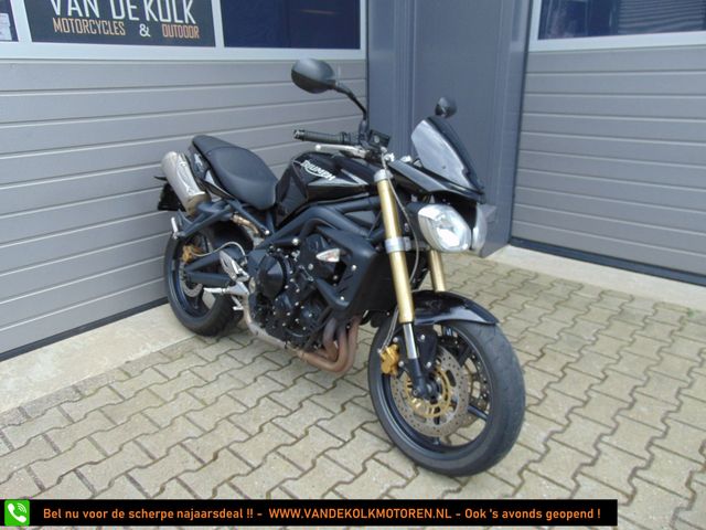 triumph - street-triple