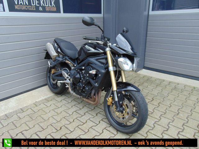triumph - street-triple