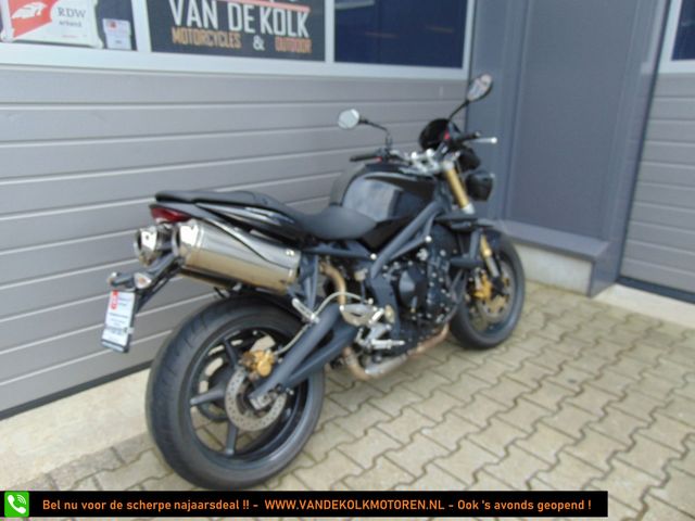 triumph - street-triple