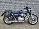 KAWASAKI W800