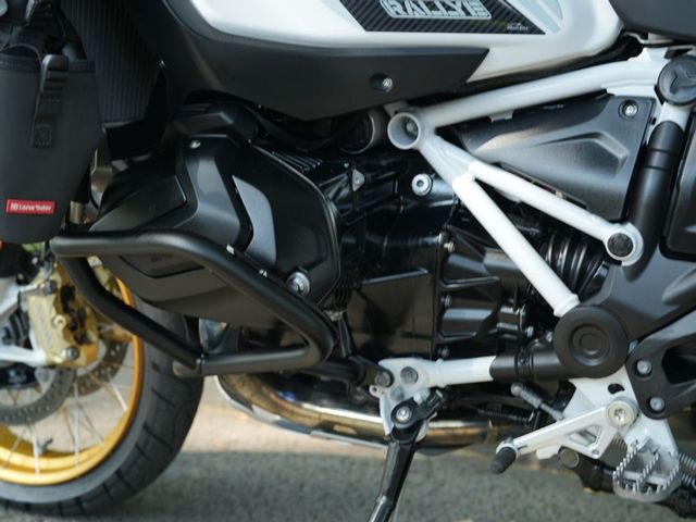 bmw - r-1250-gs-adventure