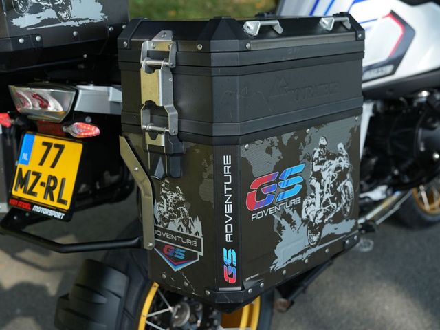 bmw - r-1250-gs-adventure